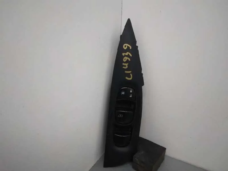 Mando Elevalunas Delantero Izquierdo para Nissan Qashqai (J11)