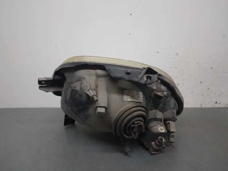 Faro Derecho para Renault Clio Ii Fase I (B/Cbo)