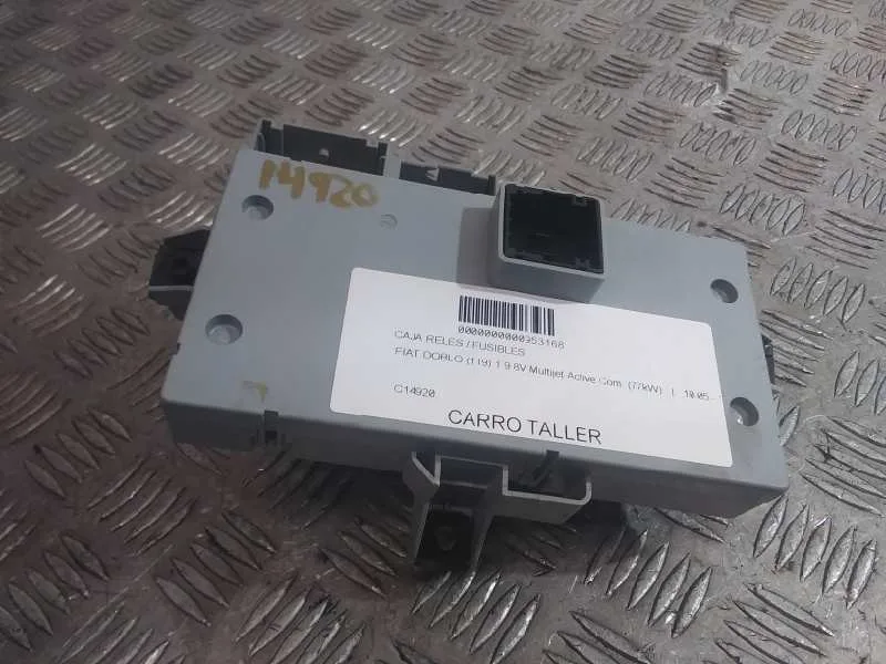 Caja Reles / Fusibles para Fiat Doblo (119)