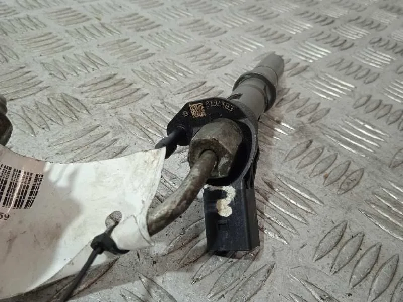 Inyector para Volkswagen Crafter Caja Cerrada