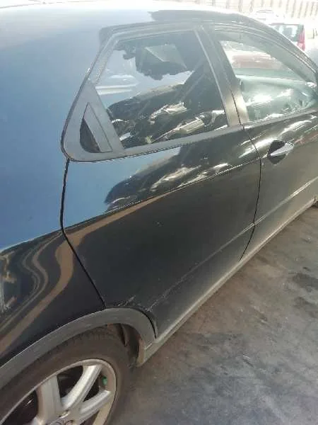 Puerta Trasera Derecha para Honda Civic Berlina 5 (Fk)