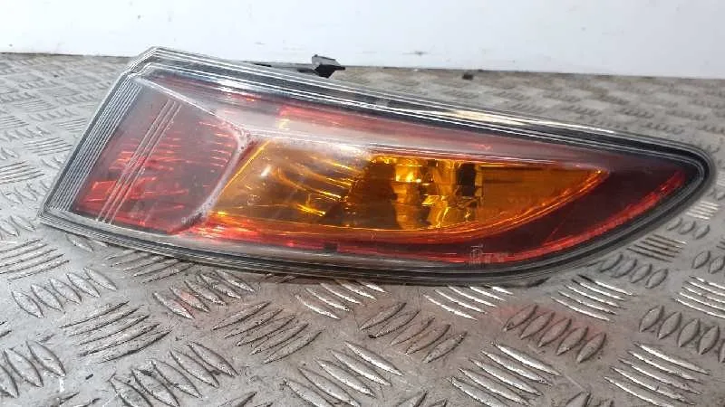 Piloto Trasero Derecho para Honda Civic Berlina 5 (Fk)