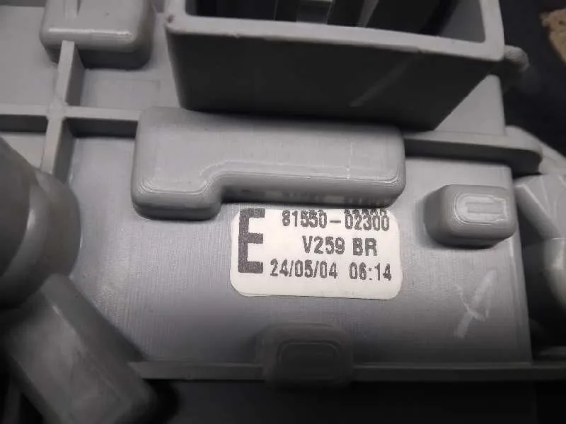 Piloto Trasero Derecho para Toyota Corolla (E12)