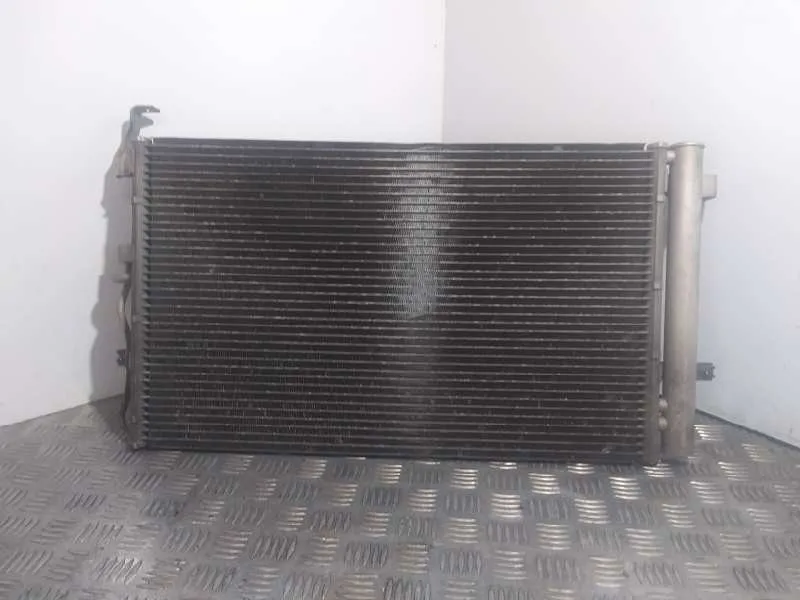 Condensador / Radiador Aire Acondicionado para Hyundai Coupe (Gk)