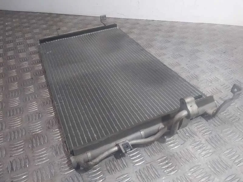 Condensador / Radiador Aire Acondicionado para Hyundai Coupe (Gk)