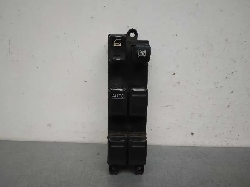 Mando Elevalunas Delantero Izquierdo para Nissan Almera (N16/E)