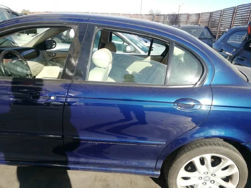 Puerta Trasera Izquierda para Jaguar X-Type