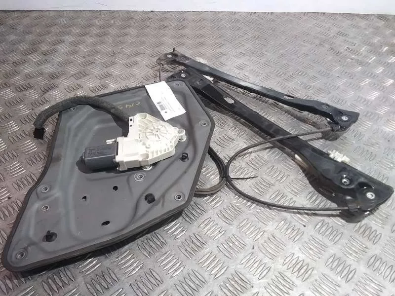 Elevalunas Delantero Derecho para Skoda Superb Combi (3T5)