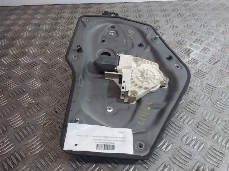 Elevalunas Trasero Izquierdo para Skoda Superb Combi (3T5)