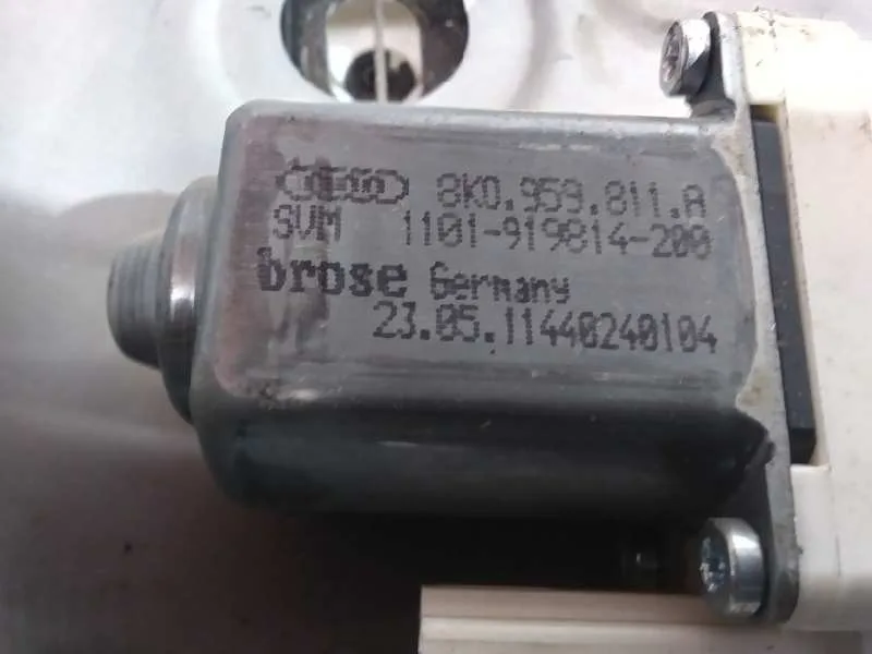 Elevalunas Trasero Izquierdo para Skoda Superb Combi (3T5)