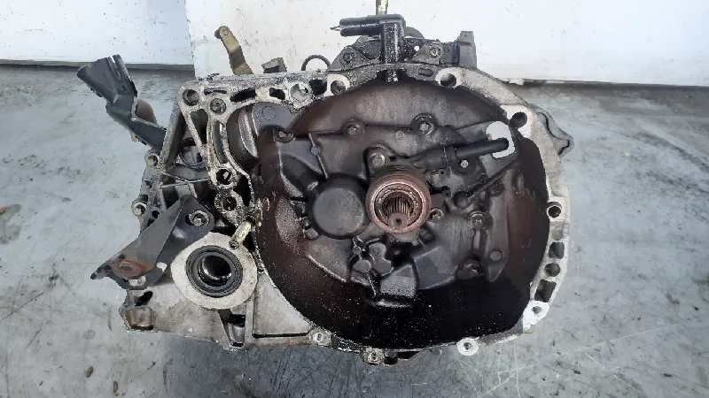 Caja Cambios para Nissan Almera (N16/E)