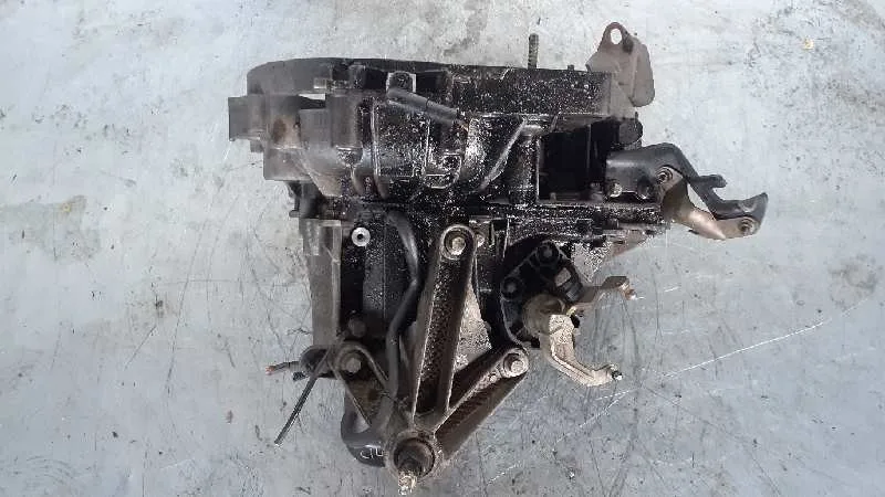 Caja Cambios para Nissan Almera (N16/E)