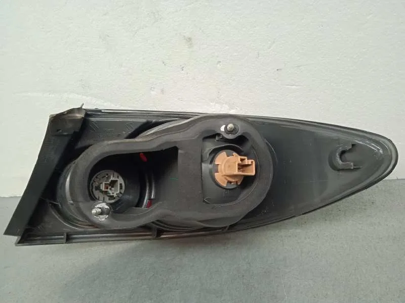 Piloto Trasero Izquierdo para Mazda 6 Berlina (Gg)