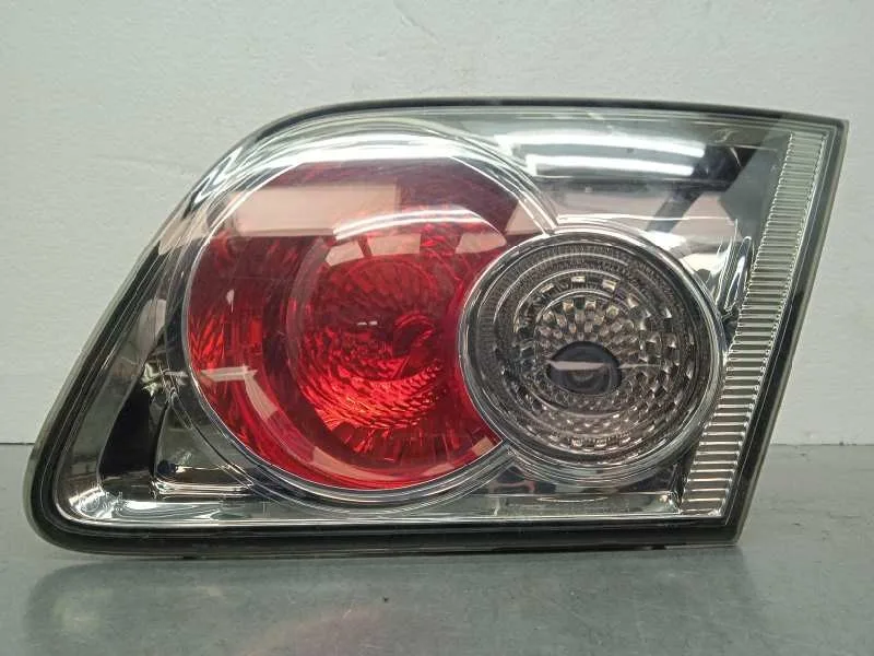 Piloto Trasero Derecho Interior para Mazda 6 Berlina (Gg)