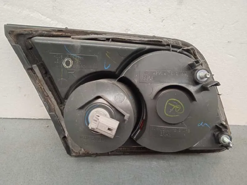 Piloto Trasero Derecho Interior para Mazda 6 Berlina (Gg)