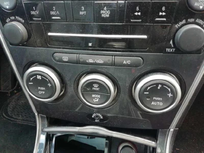 Mando Climatizador para Mazda 6 Berlina (Gg)