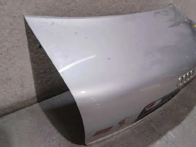 Tapa Maletero para Audi A6 Berlina (4B2)