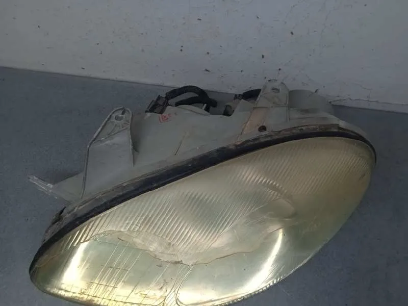 Faro Izquierdo para Daewoo Leganza