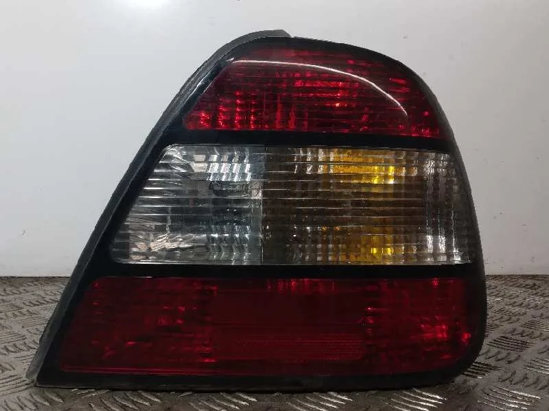 Piloto Trasero Derecho para Daewoo Leganza