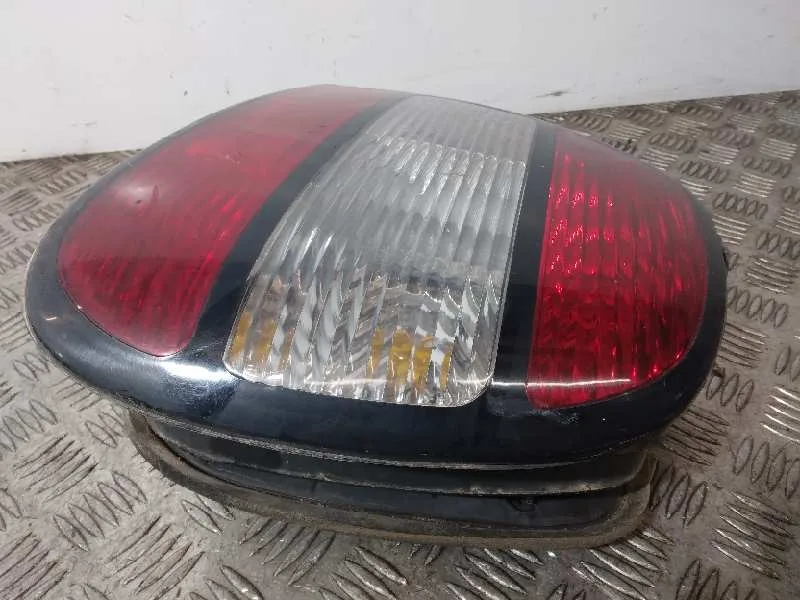Piloto Trasero Derecho para Daewoo Leganza
