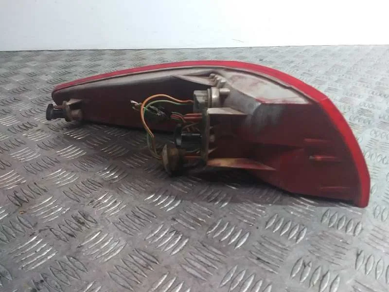 Piloto Trasero Derecho para Peugeot 607 (S1)