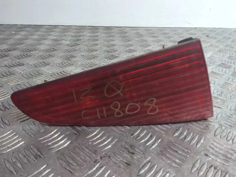 Piloto Trasero Izquierdo Interior para Peugeot 607 (S1)