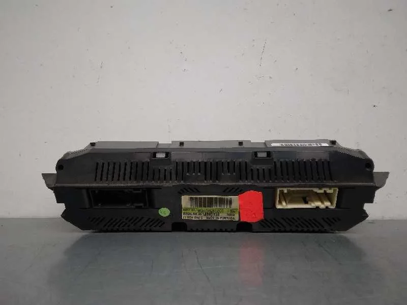 Mando Climatizador para Ford Focus Lim. (Cb4)