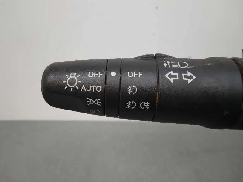 Mando Luces para Nissan Nv 200 (M20)