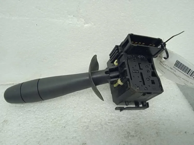 Mando Limpia para Nissan Interstar Mod. 04 (X70)