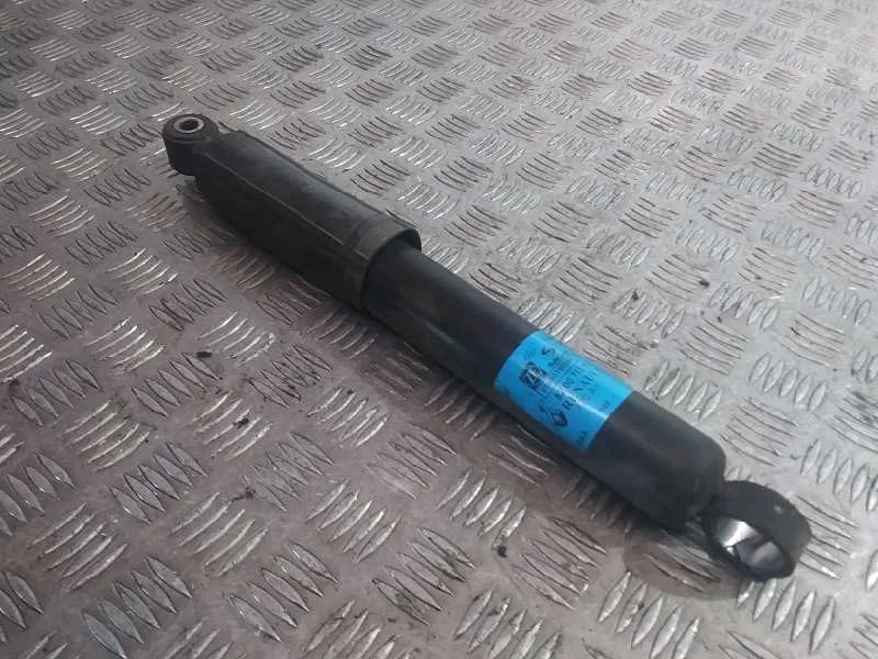 Amortiguador Delantero Derecho para Nissan Interstar Mod. 04 (X70)