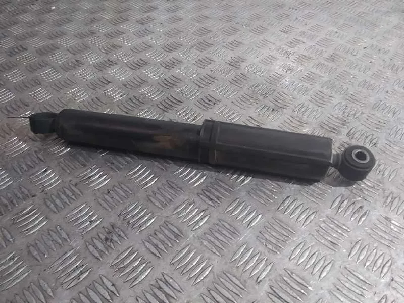 Amortiguador Delantero Izquierdo para Nissan Interstar Mod. 04 (X70)