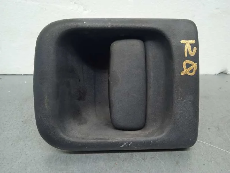 Maneta Exterior Delantera Izquierda para Nissan Interstar Mod. 04 (X70)