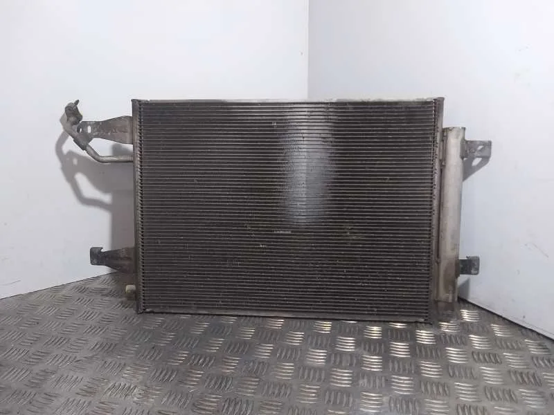 Condensador / Radiador Aire Acondicionado para Mitsubishi Colt Cabrio Czc