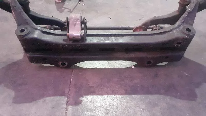 Puente Delantero para Nissan Interstar Mod. 04 (X70)