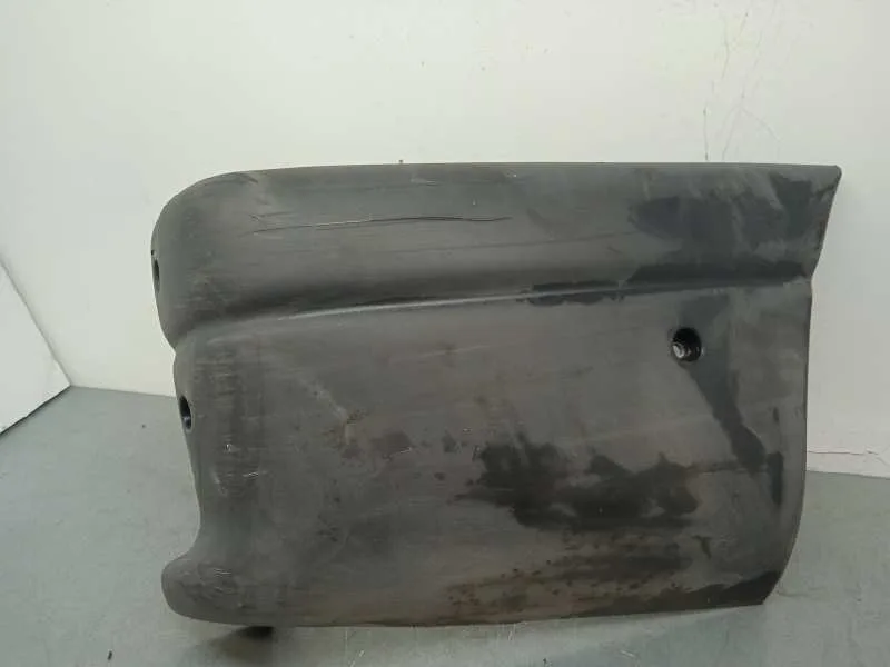 Puntera Paragolpes Trasera Derecha para Nissan Interstar Mod. 04 (X70)