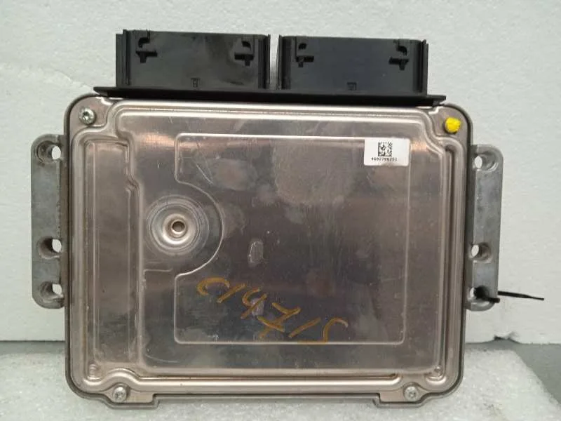 Centralita Motor Uce para Ford Tourneo Courier (C4A)