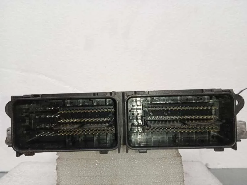 Centralita Motor Uce para Ford Tourneo Courier (C4A)