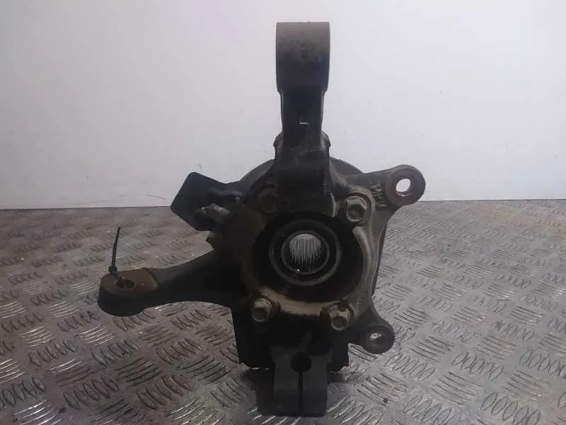 Mangueta Delantera Izquierda para Kia Cee'd