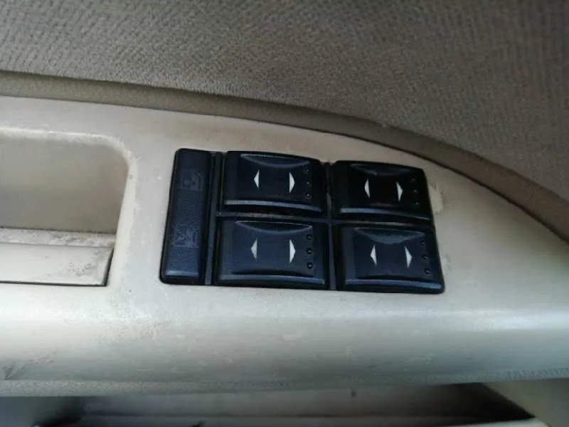 Mando Elevalunas Delantero Izquierdo para Ford Mondeo Berlina (Ge)