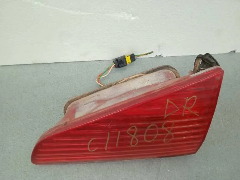 Piloto Trasero Derecho Interior para Peugeot 607 (S1)