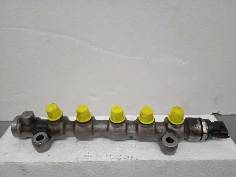 Rampa Inyectora para Nissan Interstar Mod. 04 (X70)
