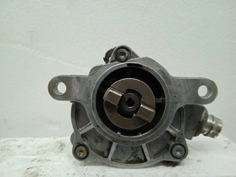 Depresor Freno / Bomba Vacio para Nissan Interstar Mod. 04 (X70)