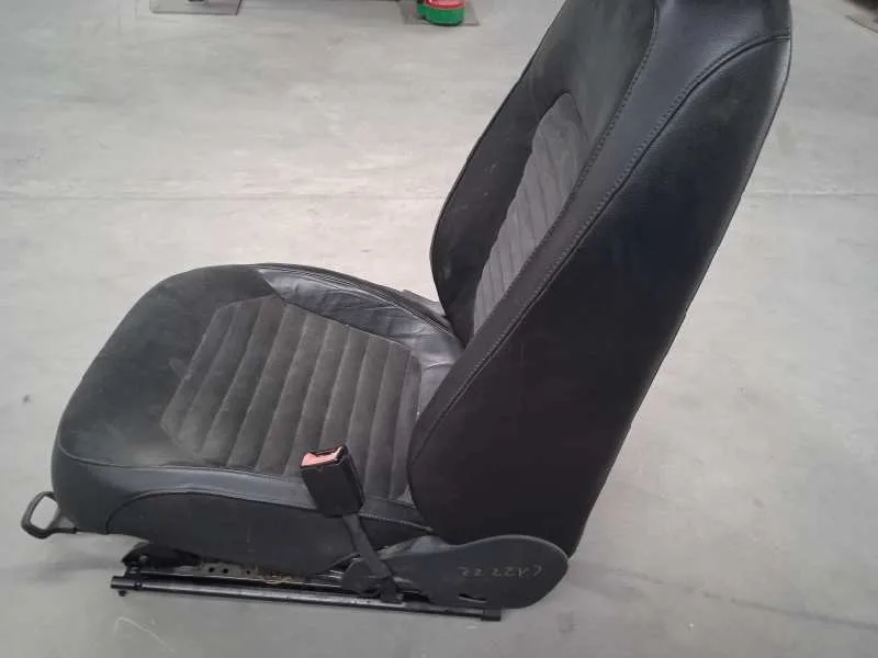 Asiento Delantero Derecho para Volkswagen Passat Variant (365)