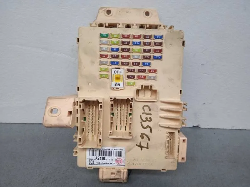 Caja Reles / Fusibles para Kia Cee'd