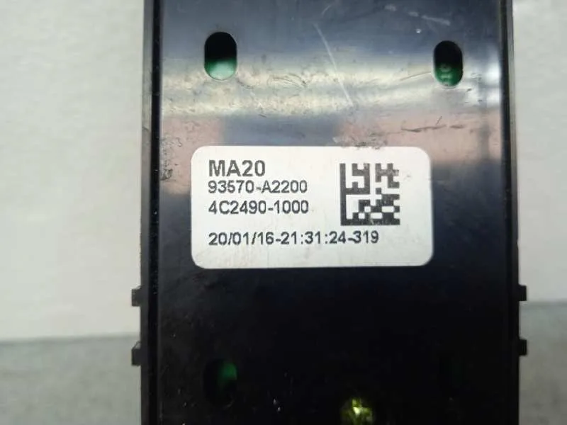 Mando Elevalunas Delantero Izquierdo para Kia Cee'd