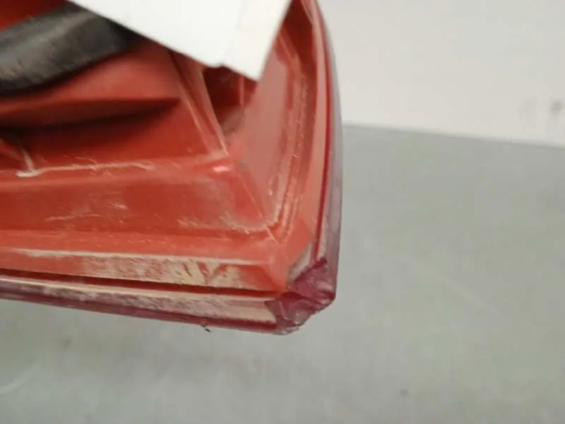 Piloto Trasero Derecho Interior para Audi A6 Avant (4F5)