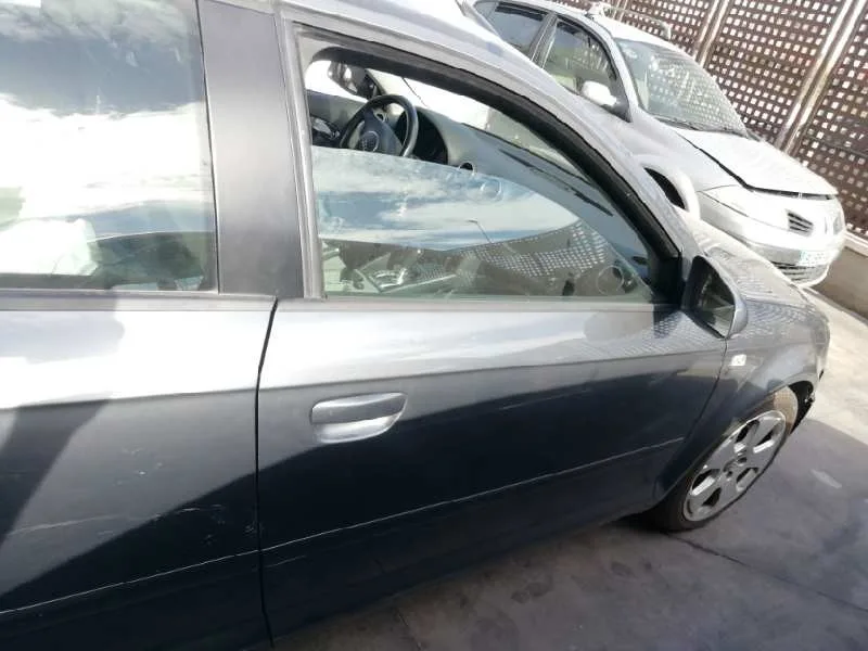 Puerta Delantera Derecha para Audi A3 (8P)