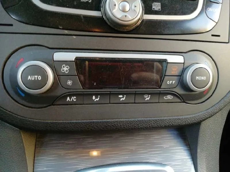 Mando Climatizador para Ford C-Max (Cb3)