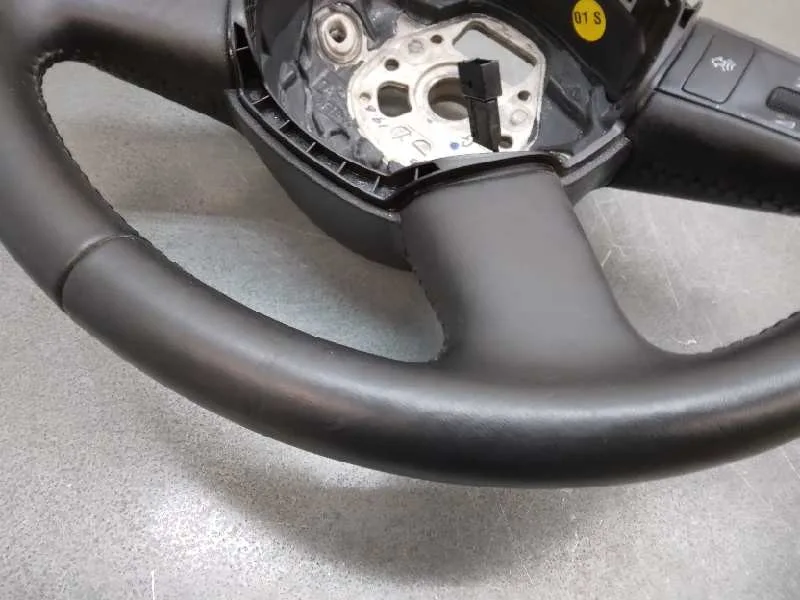 Volante para Audi A6 Berlina (4F2)