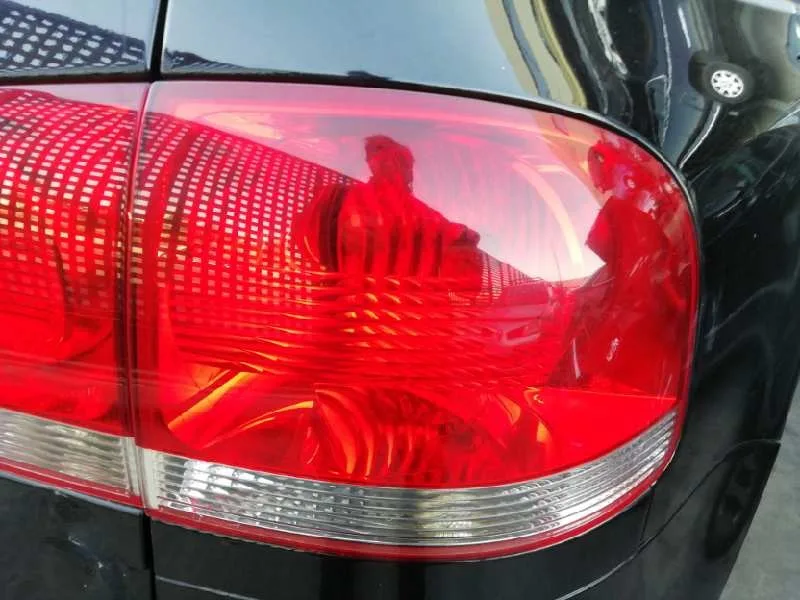 Piloto Trasero Derecho para Volkswagen Touareg (7La)